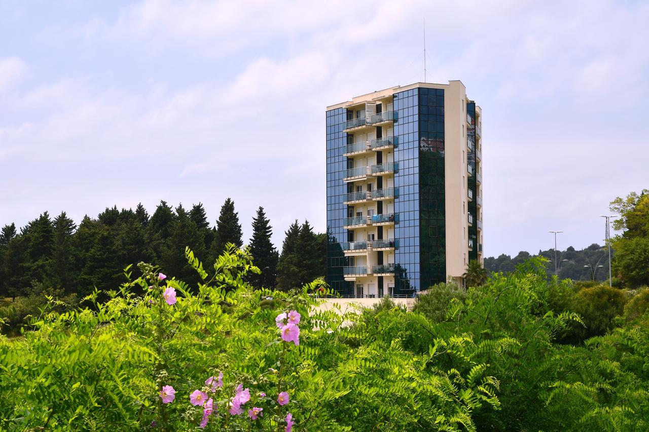Apartments Crystall Будва Экстерьер фото
