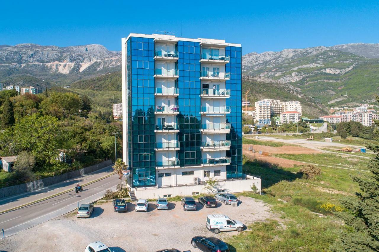 Apartments Crystall Будва Экстерьер фото